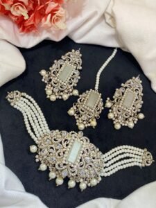 New Beautiful Manjoos Light Weight Nauratan Work Choker Sets