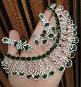 Indian necklace Bindiya with Jhumki