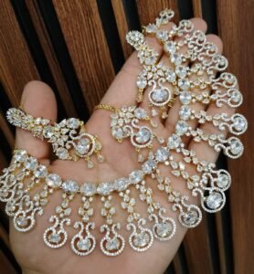 Indian necklace Bindiya with Jhumki