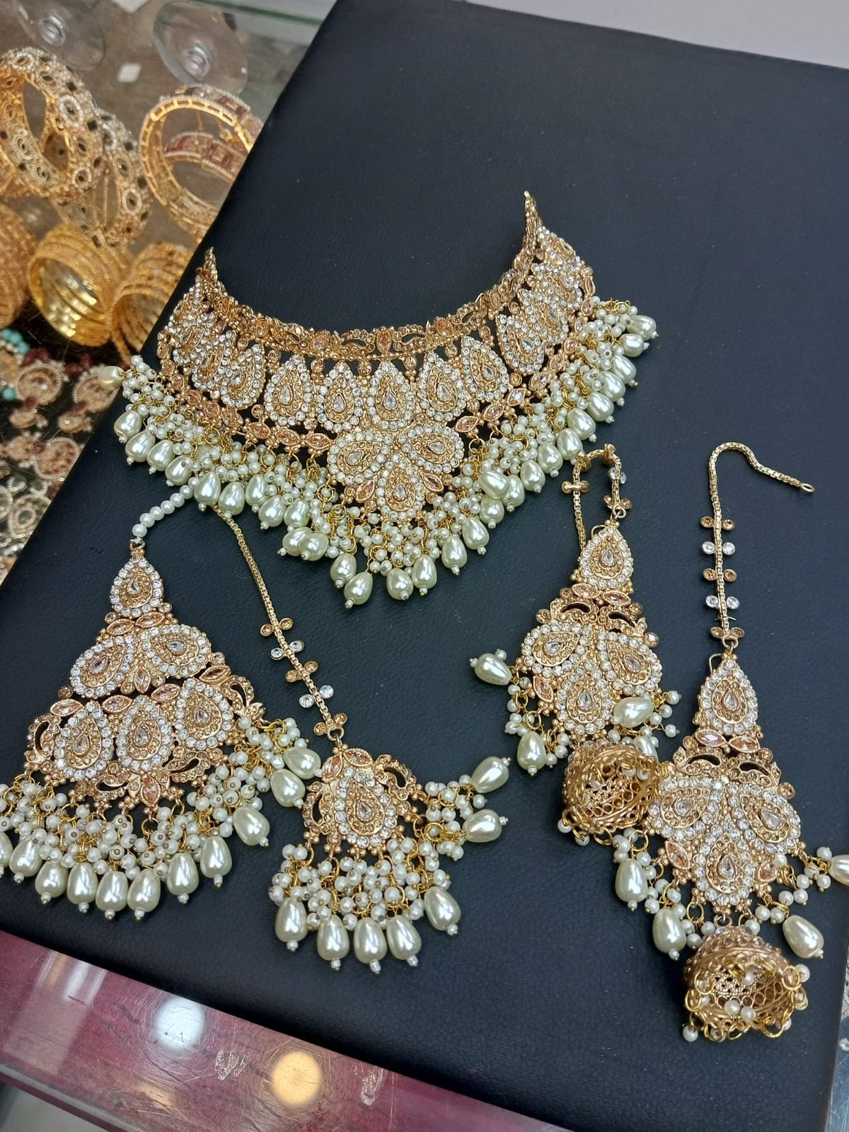 gold platted necklace Bindiya with Jhumki