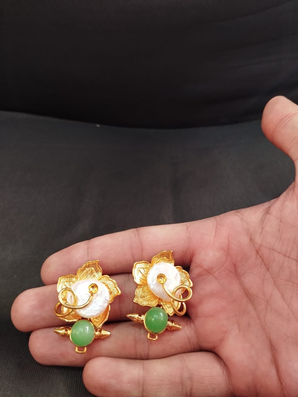 Turkish gold-plated studs in mother of pearl